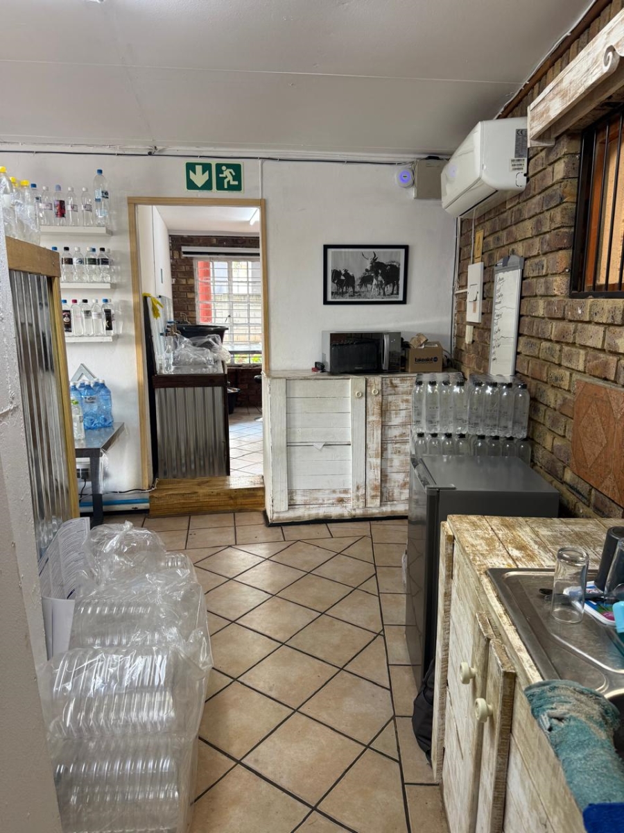 To Let Commercial Property for Rent in Schoemansville North West